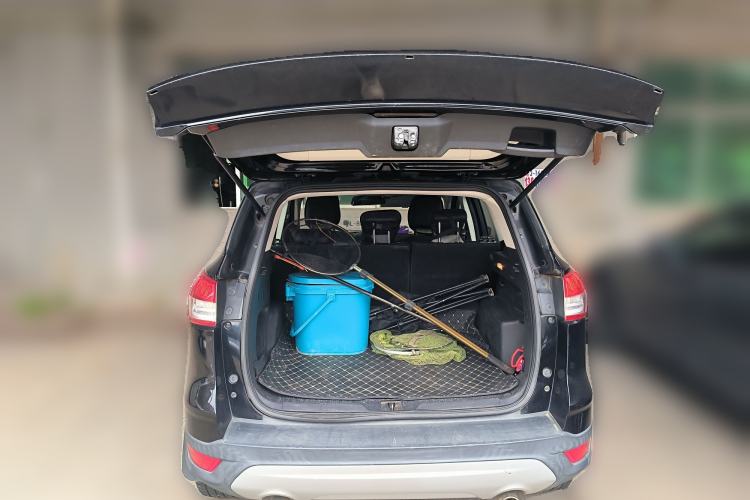 Used Ford Kuga 2015 1.5L GTDi Two-Wheel-Drive Comfort Model