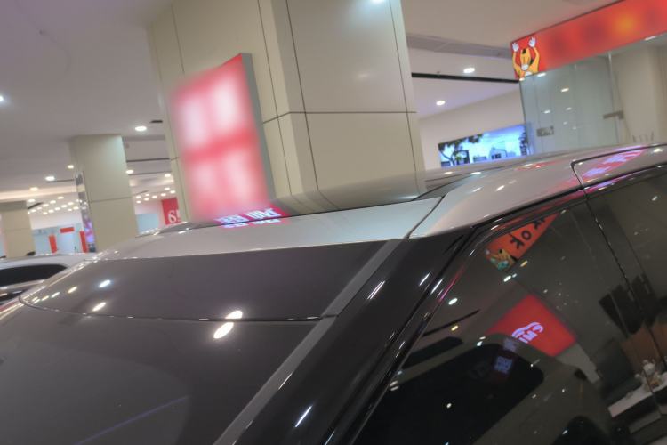 Used XPeng X9 2024 702 Ultra-Long Range Max
