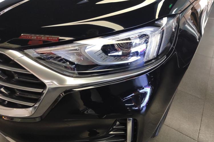 Used Ford Edge 2021 PLUS EcoBoost 245 Two-Wheel-Drive Platinum Edition 5 Seats
