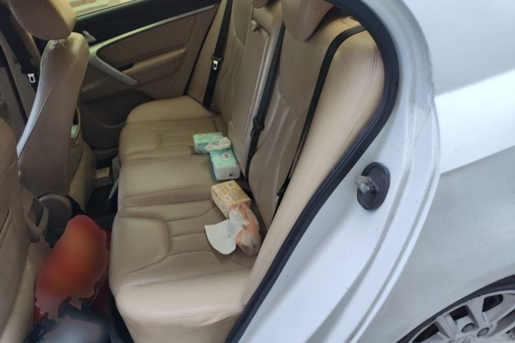 Used Geely Auto Emgrand 2017 Sedan Million Edition 1.5L Manual Luxury Model