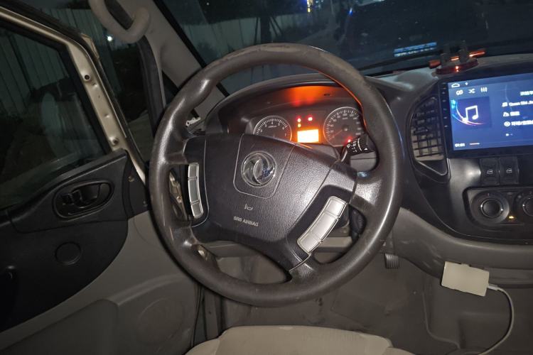 Used FORTHING Lingzhi 2017 M3L 1.6L 7-Seater Comfort Model