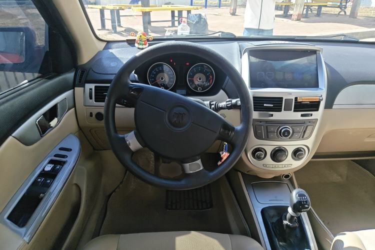 Used Buick Excelle 2011 1.6 LX-MT Steering Wheel