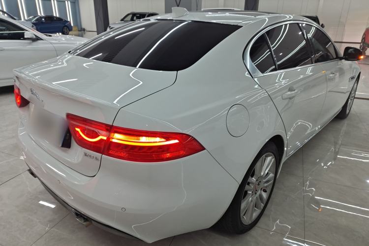 Used Jaguar XEL 2019 2.0T 200 PS Deluxe Edition
