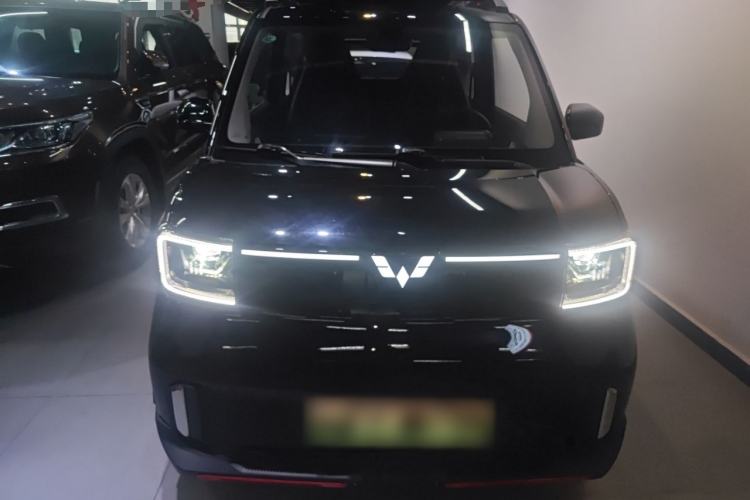 Used Wuling Hongguang MINIEV 2022 GAMEBOY 300km Enthusiast Model with Lithium Iron Phosphate Front