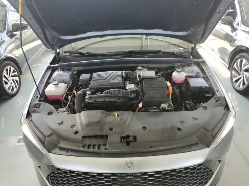 Used BYD Qin PLUS 2024 HONOR Edition DM-i 55KM Leading Model — 19