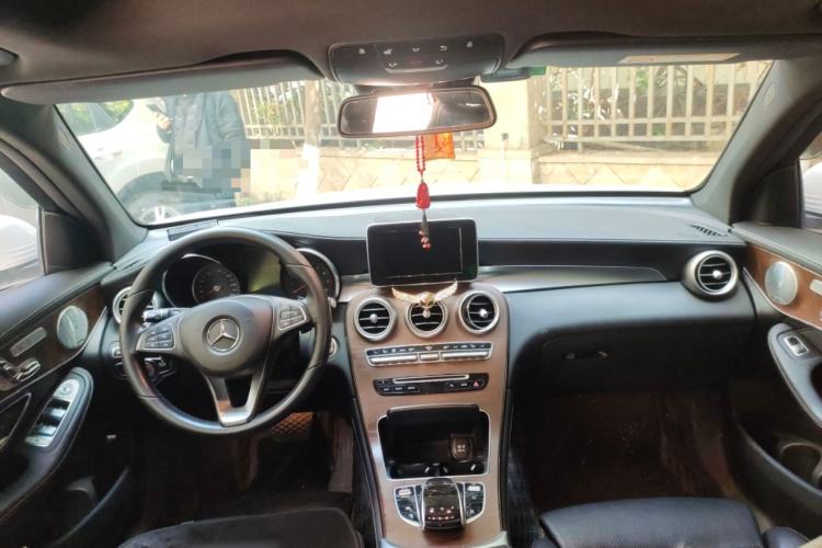 Used Mercedes-Benz GLC 2019 GLC 300 L 4MATIC Dynamic Model