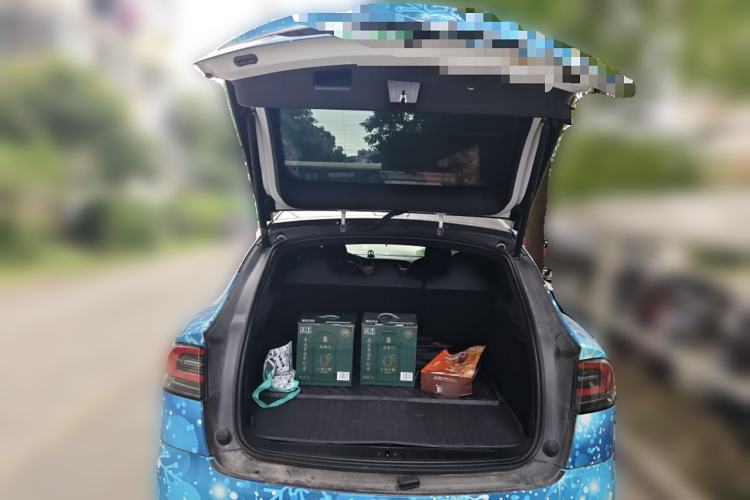 Used Tesla Model X 2019 Long-Range Version Trunk