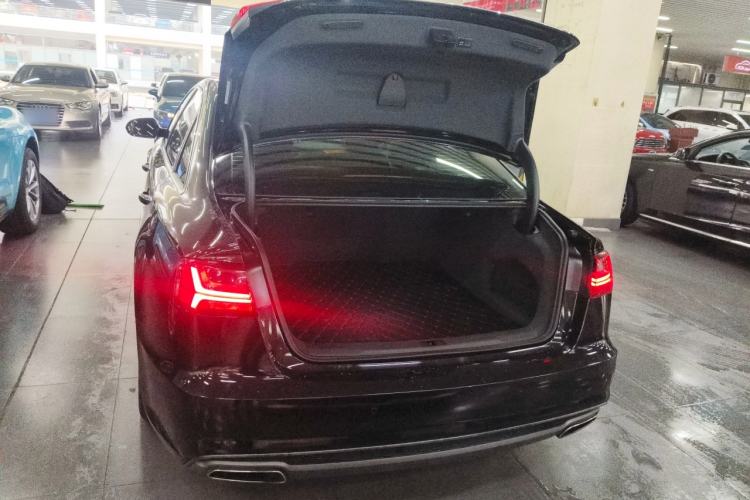 Used Audi A6L 2018 30th Anniversary Edition 30 FSI Style Model
