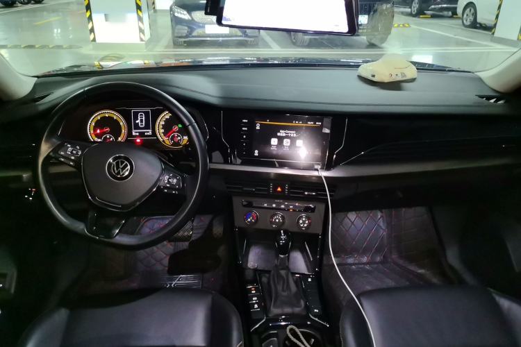 Used Volkswagen Passat 2021 330TSI Elite Edition Center Console