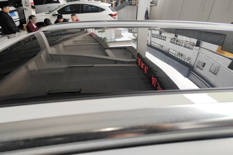 Used Hongqi HS5 2022 Revised Version 2.0T Smart Connect Flagship Edition
