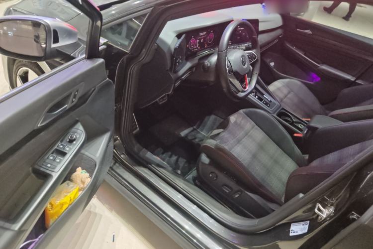 Used Volkswagen Golf GTI 2023 380TSI DSG GTI
