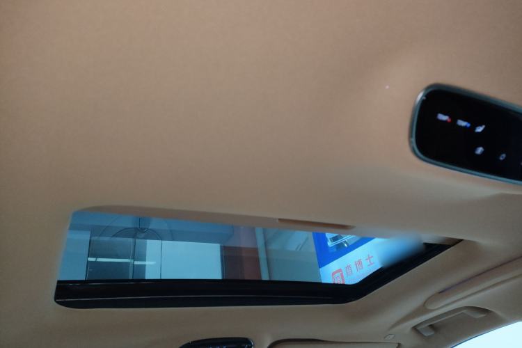 Used VOYAH Dream 2024 PHEV Extended-Range Premium Edition