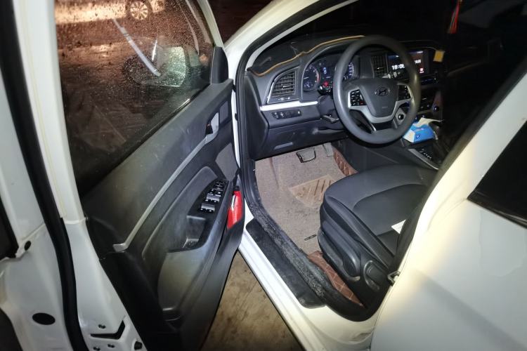 Used Hyundai Elantra (6th Generation / Lingdong) 2016 1.6L Automatic ZhiXuan – Elite Version Driver Seat