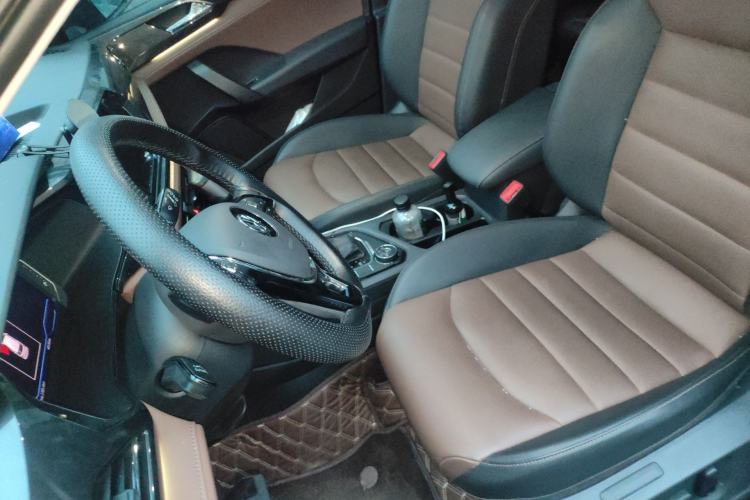 Used Volkswagen Tharu 2019 330TSI Four-Wheel Drive Flagship Model China VI Standard Left Front Seat