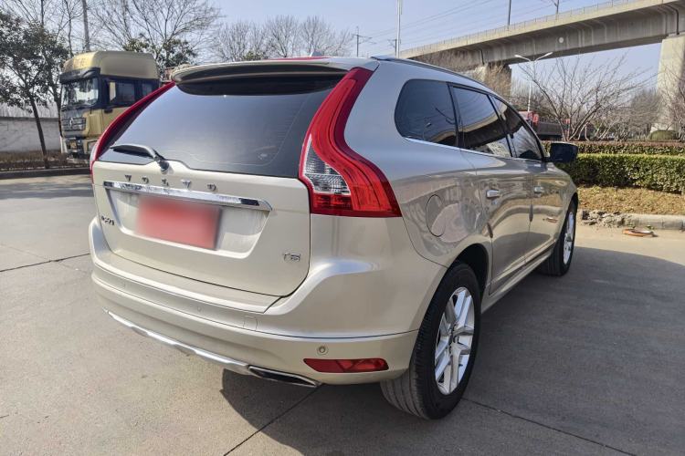 Used Volvo XC60 2017 T5 Smart Upgrade Edition