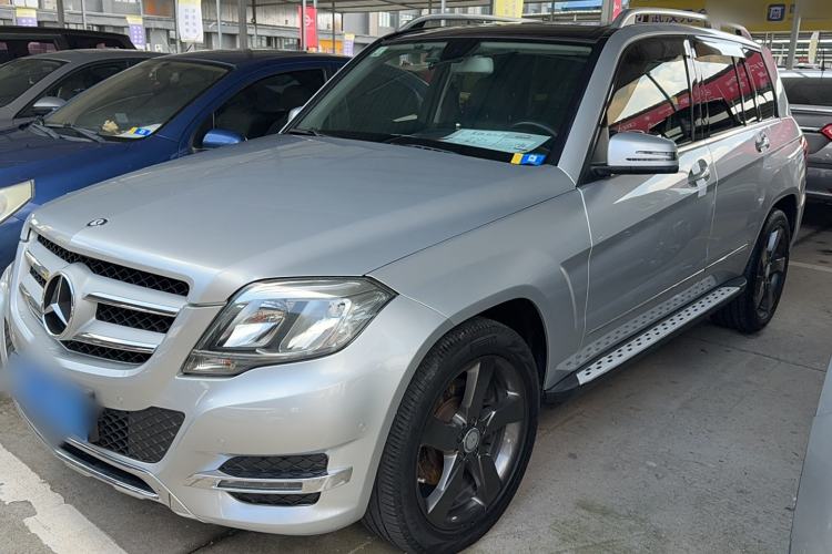 Used Mercedes-Benz GLK-Class 2013 GLK 300 4MATIC Dynamic Sunroof Model Exterior 2
