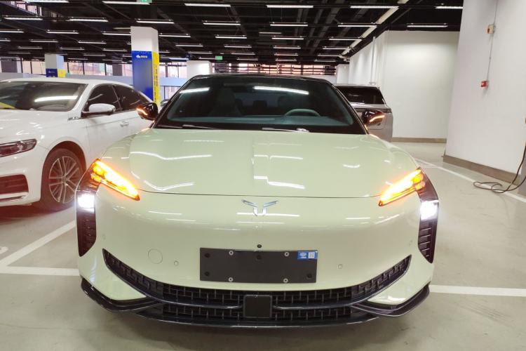 Used Hongqi EH7 2024 690 Pro
