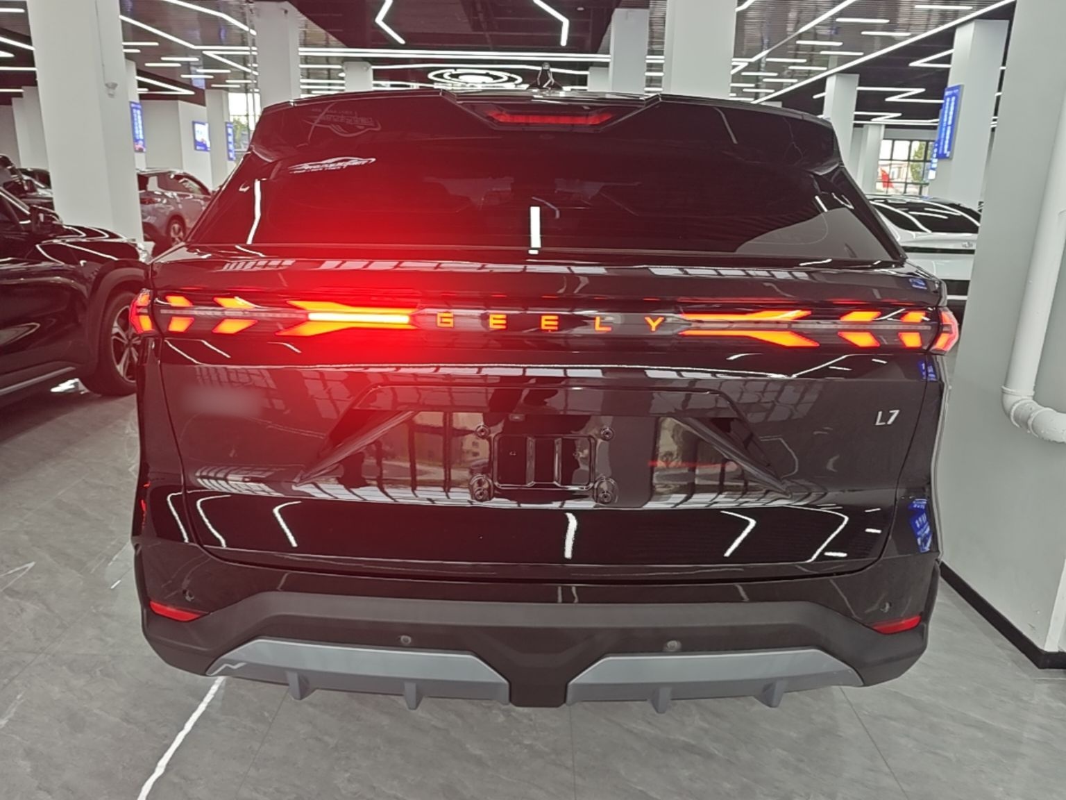Geely Galaxy L7 2024 1.5T 115 km MAX Dragon Edition — снимка 5