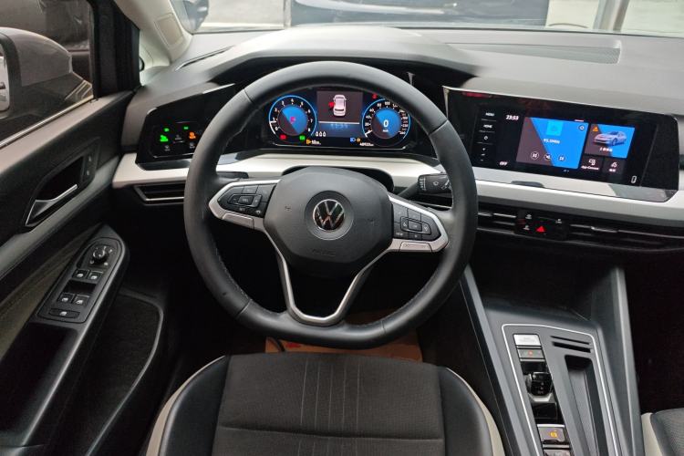 Used Volkswagen Golf 2021 280TSI DSG Pro First Edition Steering Wheel