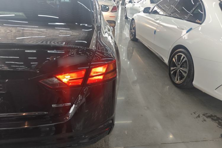 Used Nissan Teana 2021 2.0L XE Fashion Edition
