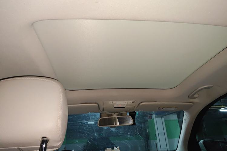 Used Mercedes-Benz GLC 2016 GLC 260 4MATIC Luxury Model Headliner