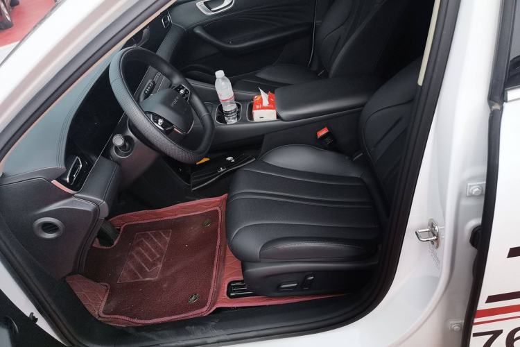 Used Roewe D7 2025 DMH 125km World Champion Edition