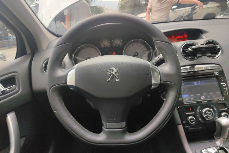Used Peugeot 408 2013 2.0L Automatic Luxury Edition
