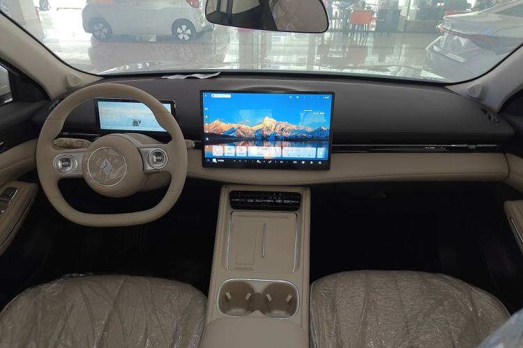 Used Baojun Yunhai 2026 Model 500km Pure Electric Standard Edition