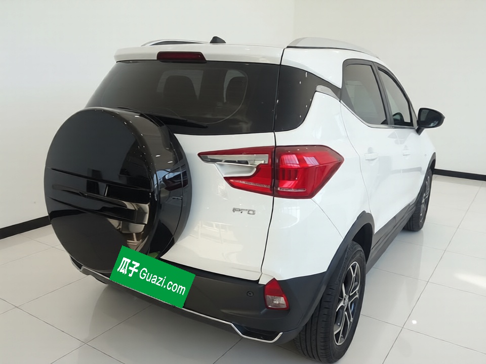 BYD Yuan Pro 2023 401 km Deluxe Version — снимка 6