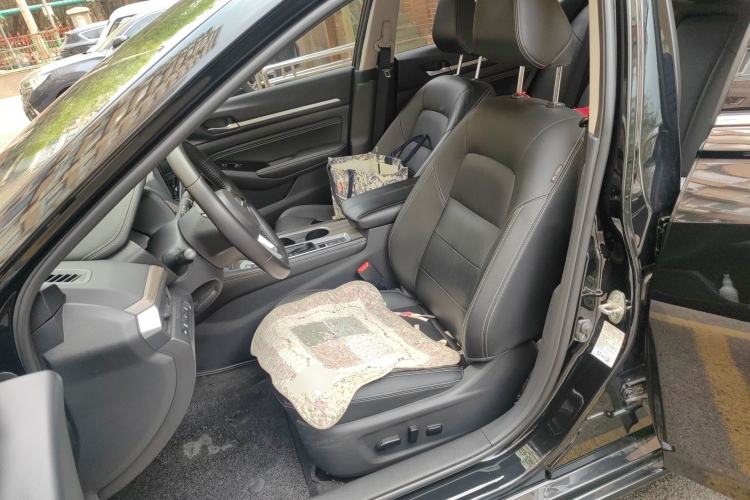 Used Nissan Teana 2021 2.0L XL Upper AD1 Smart Drive & Navigation Edition Left Front Seat