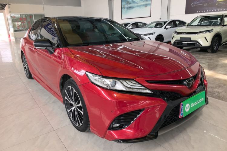 Used Toyota Camry 2018 2.5S Fēngshàng Edition Front Right 45 Deg