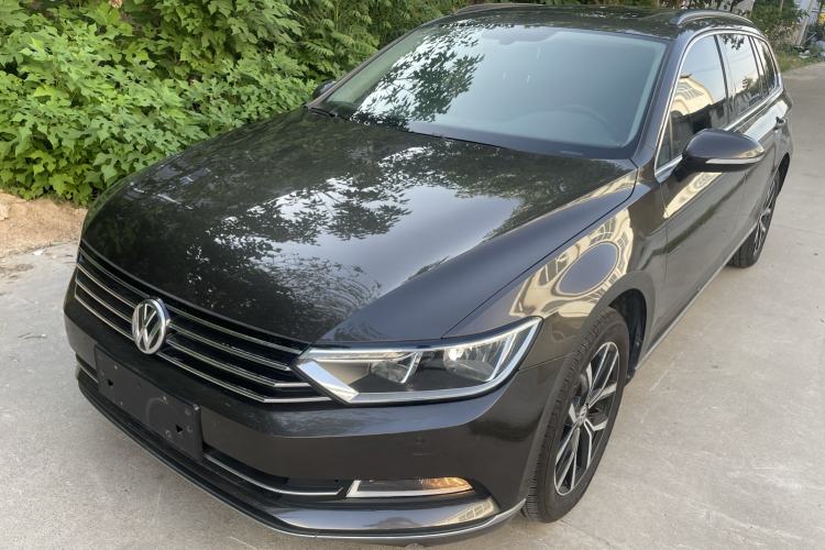 Used Volkswagen Variant 2018 380TSI Two-Wheel Drive Comfort Edition