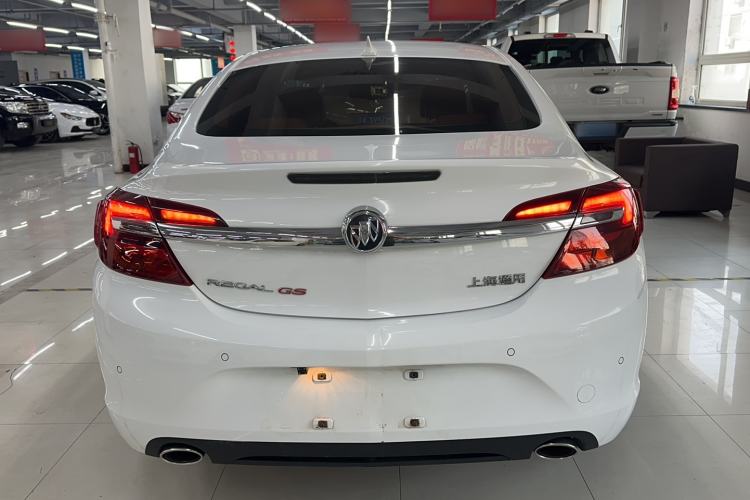 Used Buick Regal 2015 2.0L Leading Fashion Edition