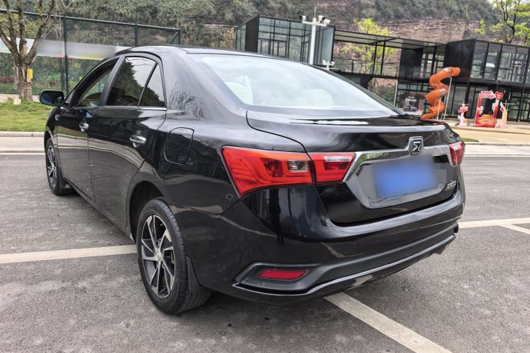 Used Zotye Z300 2016 1.5L Manual Luxury Model
