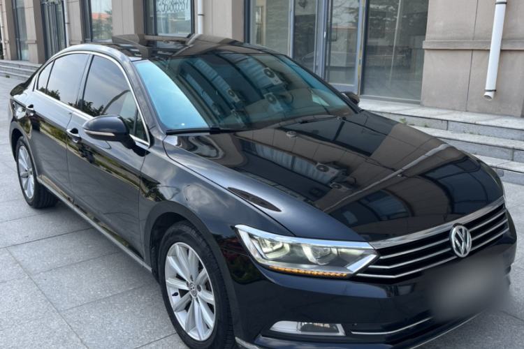 Used Volkswagen Magotan 2018 330TSI DSG Advanced Model Exterior 8