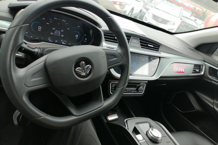 Used Livan Maple 60s 2022 Easy-to-Replace Version Lithium Iron Phosphate
