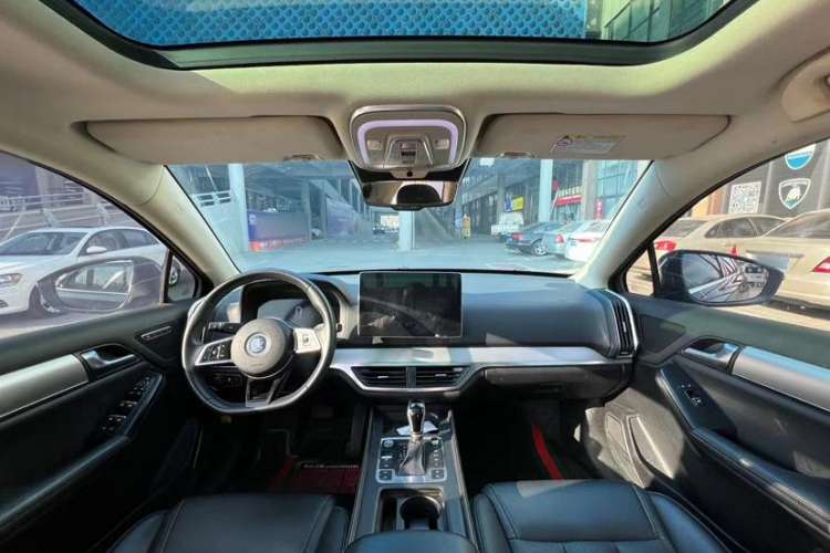 Used BYD Tang 2019 2.0T Automatic SmartConnect Luxury 7-Seater China VI Standard