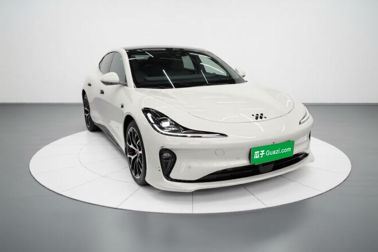 Used IM L6 2025 Ultra Model
