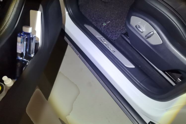 Used Porsche Macan 2017 Macan 2.0T Driver Seat