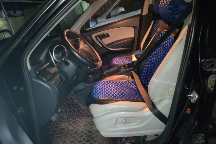 Used Bestune X80 2015 1.8T Automatic Luxury Model Left Front Seat