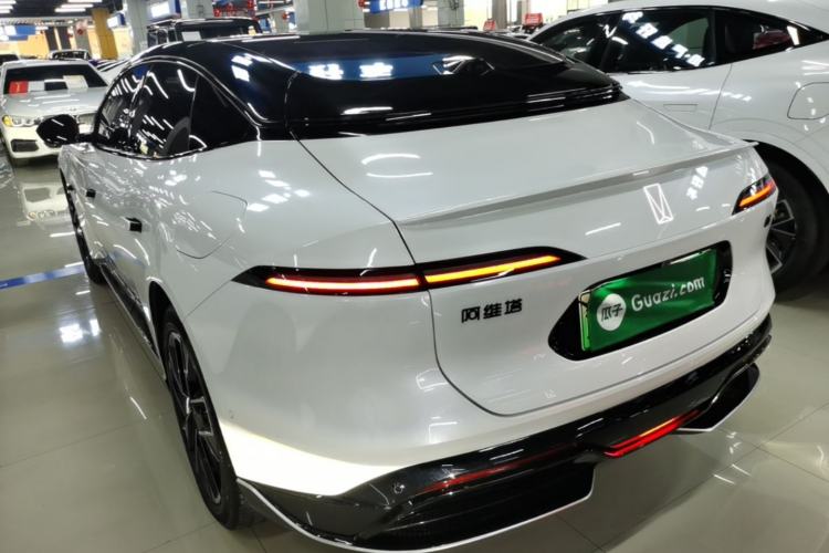 Used Avatr 06 2025 Ultra Pure Electric Edition