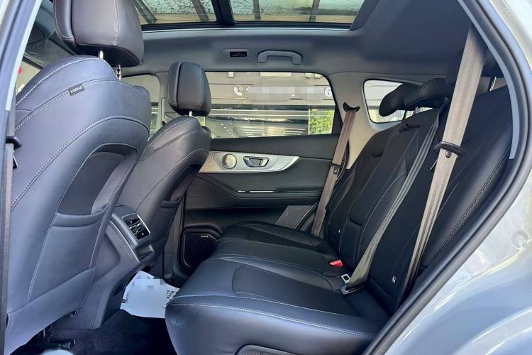 Used Chery Tiggo 8 PRO New Energy 2023 Champion Edition 1.5T 100km Glory Version
