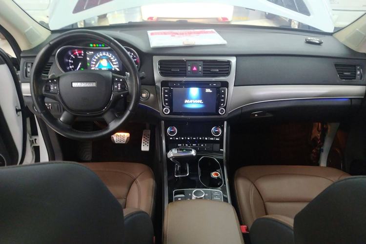 Used Haval H8 2017 2.0T Diesel 4x4 Smart Enjoyment Version
