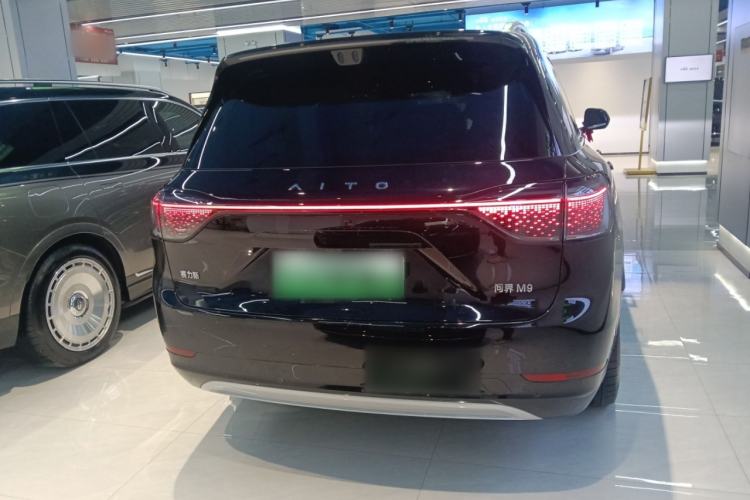 Used Hima AITO M9 2025 Extended-Range Ultra Version 52 kWh 6-Seater