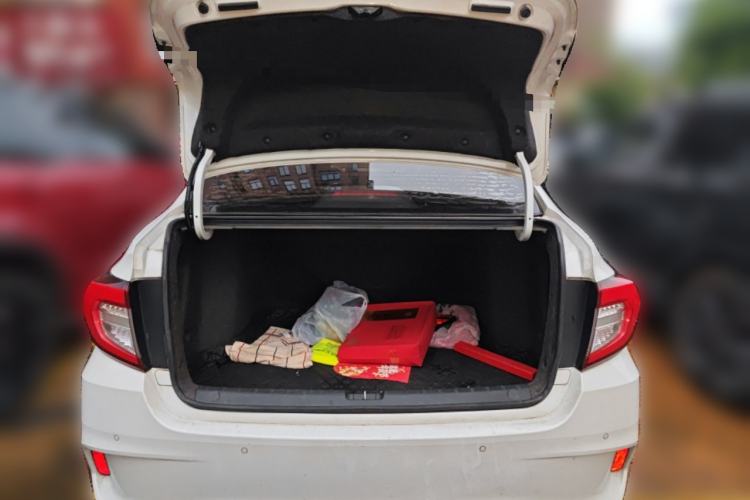 Used Honda Envix 2019 180TURBO CVT Enjoyment Edition China VI Trunk