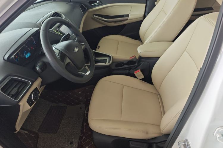 Used Ford Escort 2015 1.5L Automatic Comfort Edition
