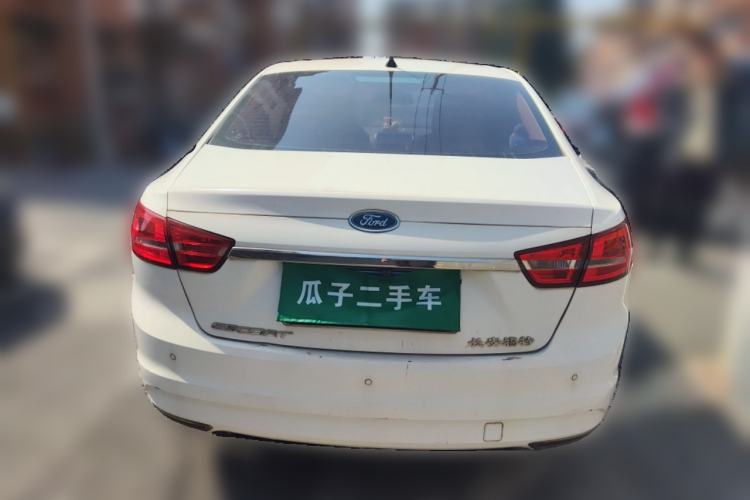 Used Ford Escort 2015 1.5L Automatic Comfort Edition
