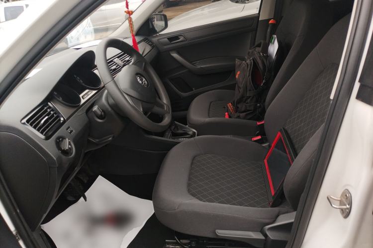 Used Skoda Rapid 2022 1.5L Automatic Comfort Edition