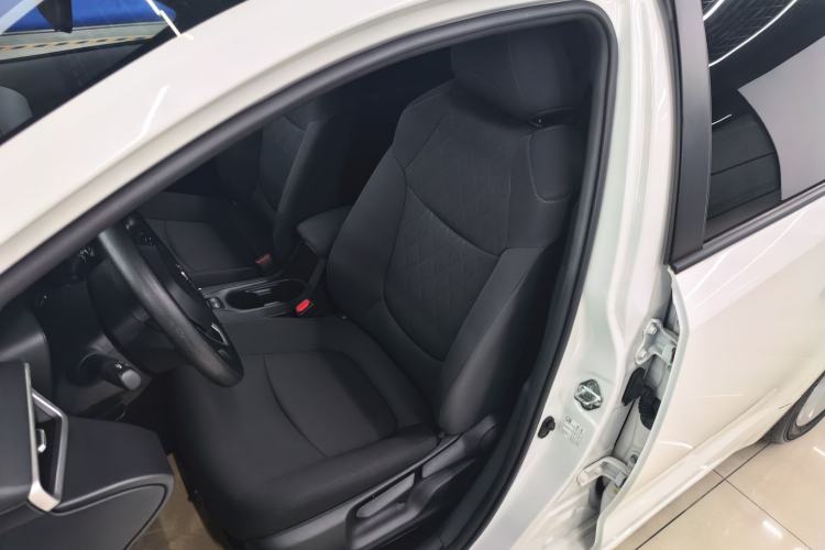 Used Toyota Corolla 2021 Dual-Motor 1.8L E-CVT Elite Edition
