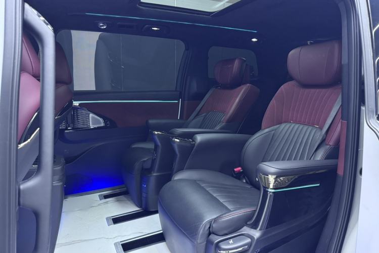 Used GAC Trumpchi M8 2023 Zongshi Series 400T Ultimate Edition Interior 6